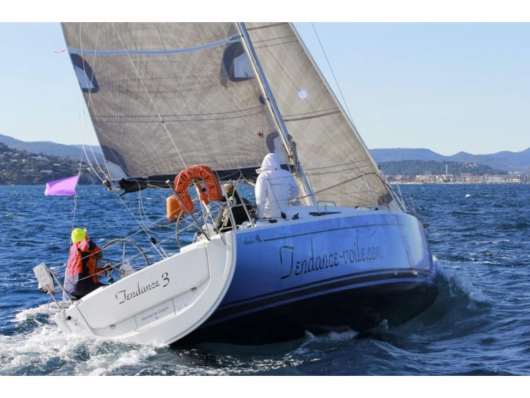Hanse Hanse 315 a louer à Cogolin