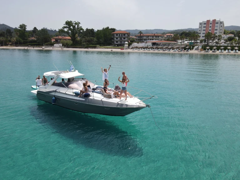 Louez un Sunseeker Martinique 39 à Pefkochóri