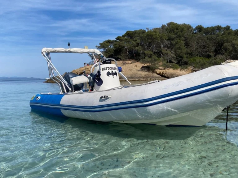 Zodiac Medline 500 Neo a louer à Le Brusc