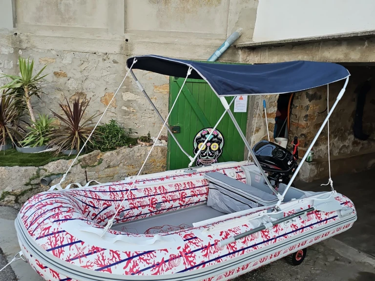 Louez un Océan Skull RIB3 à Le Brusc