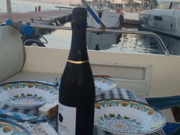Louer Bateau à moteur avec ou sans skipper Princess à Fezzano