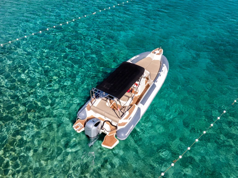 Location à Hvar - Marlin Boat 790 Pro Dynamic sur SamBoat