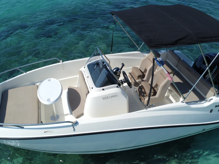 Location Bateau à moteur à Mandelieu-la-Napoule - Quicksilver Activ 555 Open