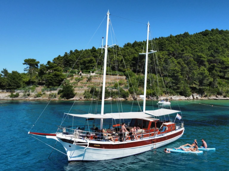 Location à Jesenice - Ston 45 sur SamBoat