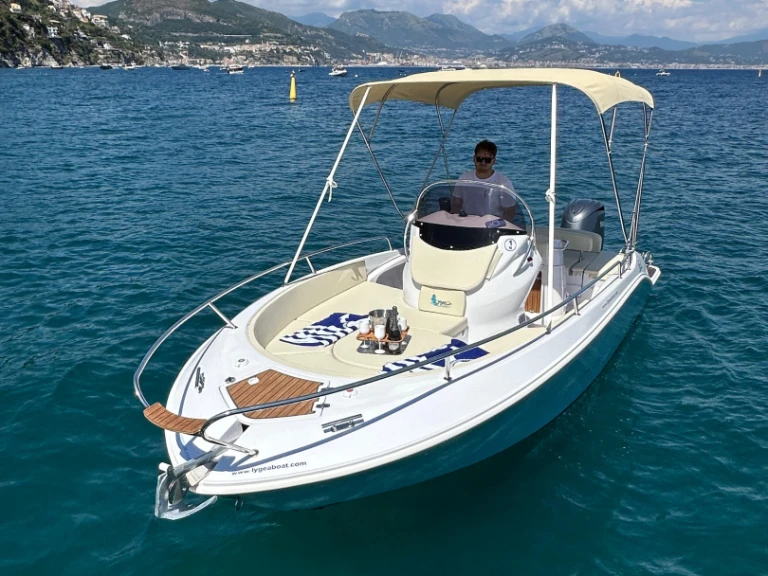 Location bateau Romar Bermuda 690 à Vietri sul Mare sur Samboat