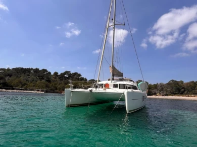 Noleggio Catamarano Lagoon con patente nautica