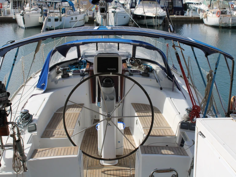 Hanse 370e  a louer à Torrevieja