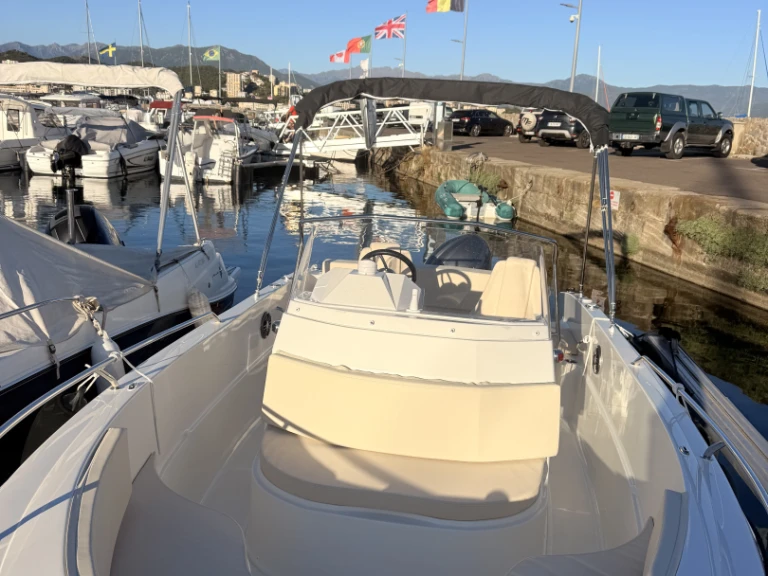 Pacific Craft Pacific Craft 625 Open Trendy a louer à Ajaccio
