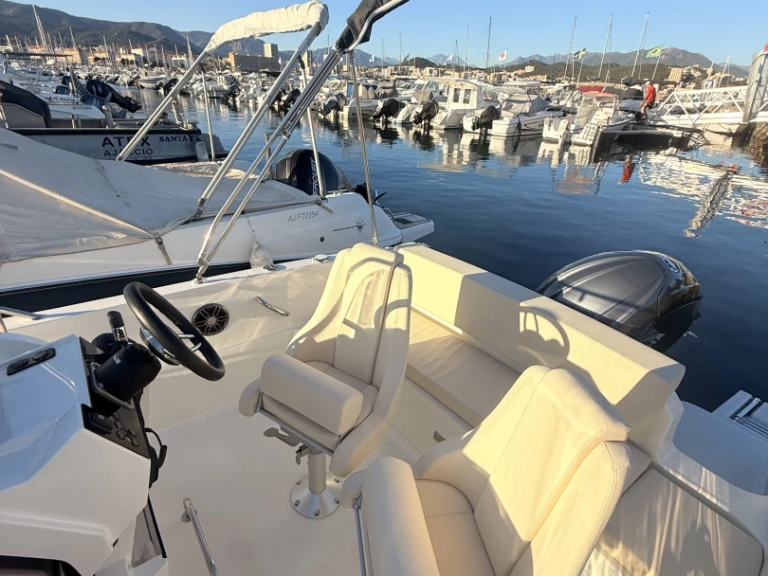 Location à Ajaccio - Pacific Craft Pacific Craft 625 Open Trendy sur SamBoat