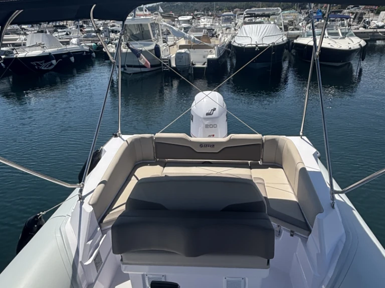 Location bateau Selva Selva D700 à Les Issambres sur Samboat