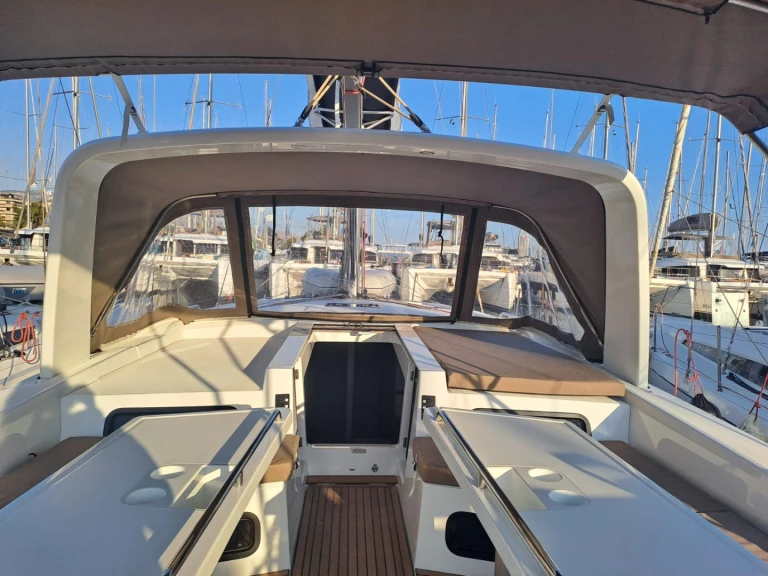 Location à Álimos - Bénéteau Oceanis 52 - 6 cab. sur SamBoat