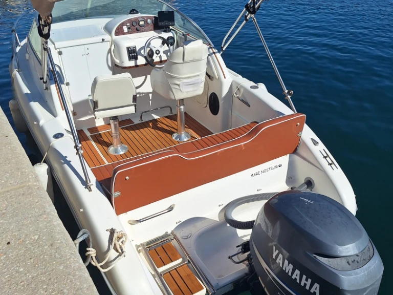 Location à Marseille - Sessa Marine Oyster 20 sur SamBoat