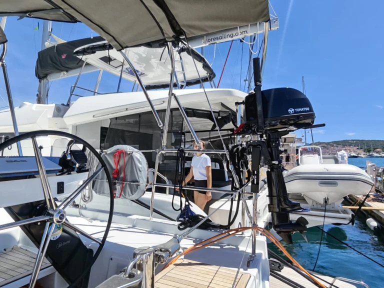 Location bateau Dufour Dufour 54 - 6 cab. à Seget Donji sur Samboat
