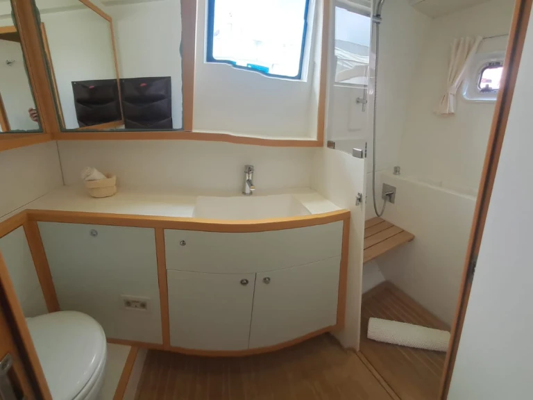 Louer Catamaran avec ou sans skipper Lagoon à Capo d'Orlando