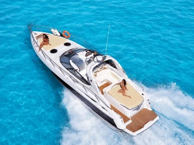 Bateau à moteur à louer à Mandelieu-la-Napoule au meilleur prix