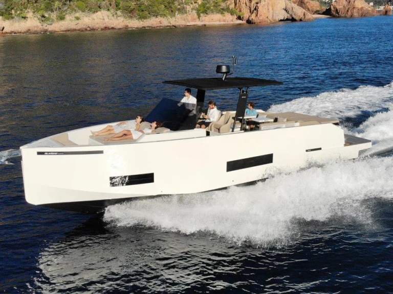 DE ANTONIO Yachts D42 Open  a louer à Palma de Majorque