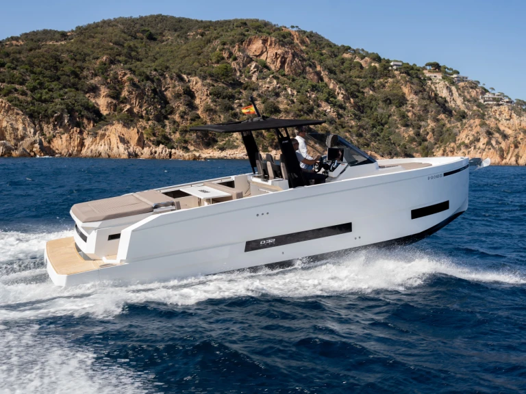 DE ANTONIO Yachts D32 Open  a louer à Palma de Majorque