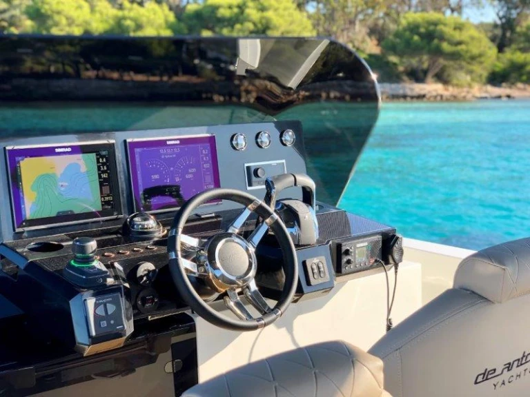 Location Bateau à moteur à Palma de Majorque - DE ANTONIO Yachts D42 Open 