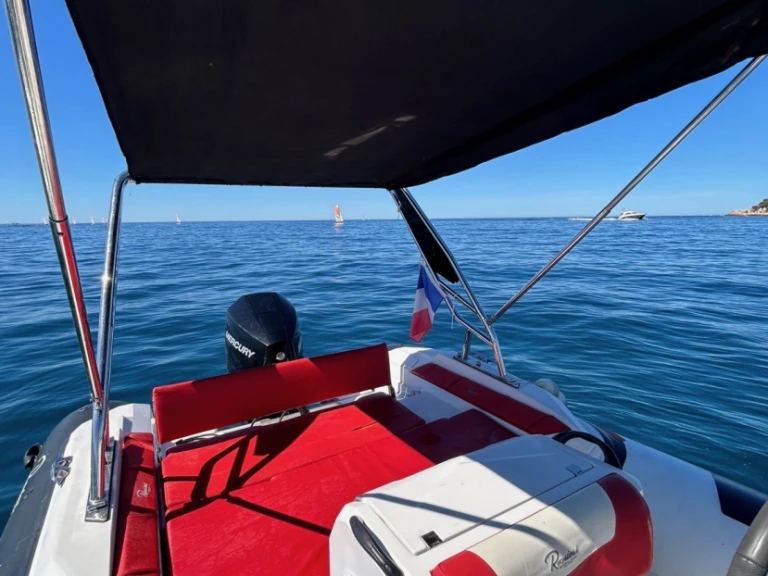 Location bateau Ranieri Cayman 23 Sport Touring à Bandol sur Samboat
