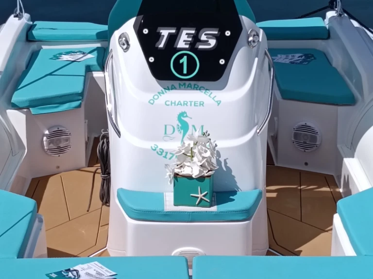 Louer Semi-rigide avec ou sans skipper Tes Marine à Pisciotta