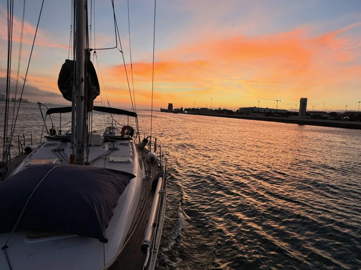 Louez un Jeanneau Sun Odyssey 40.3 à Lisbonne