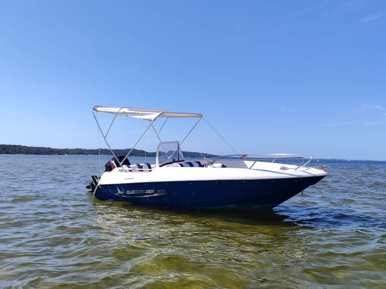 Location bateau Biscarrosse pas cher Quicksilver 500 Commander