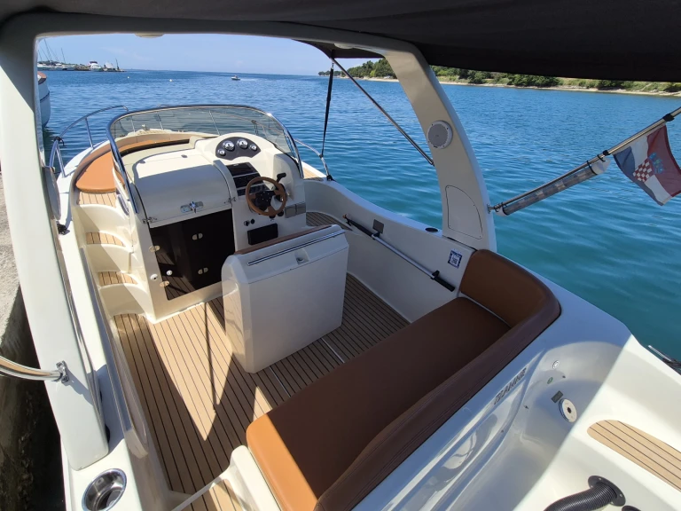 Location bateau Poreč pas cher Flame