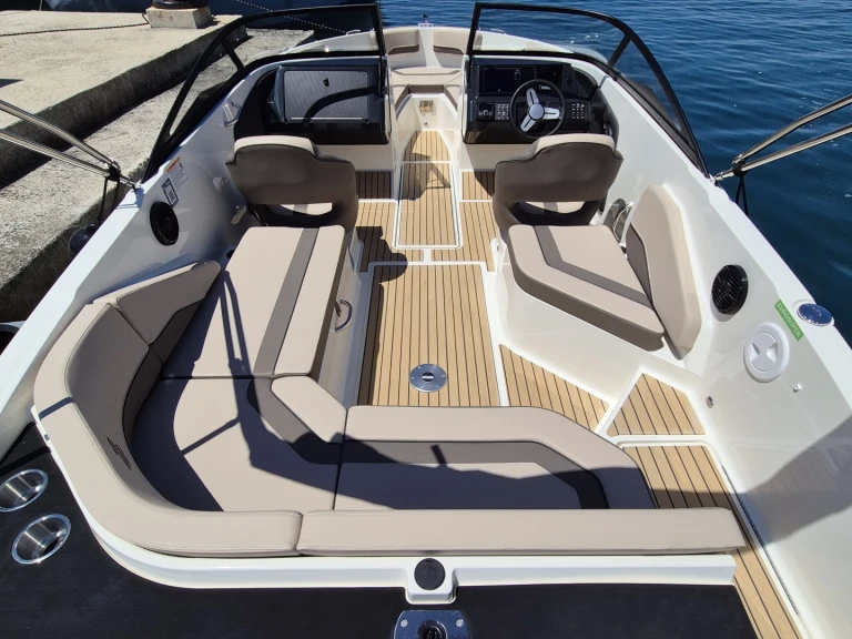 Location bateau Poreč pas cher VR6 OB