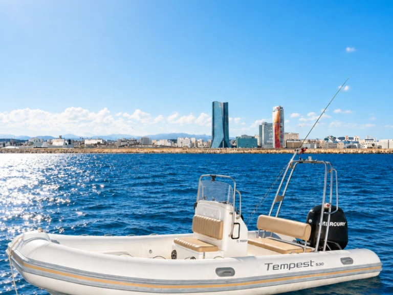Location bateau L'Estaque pas cher Tempest 530