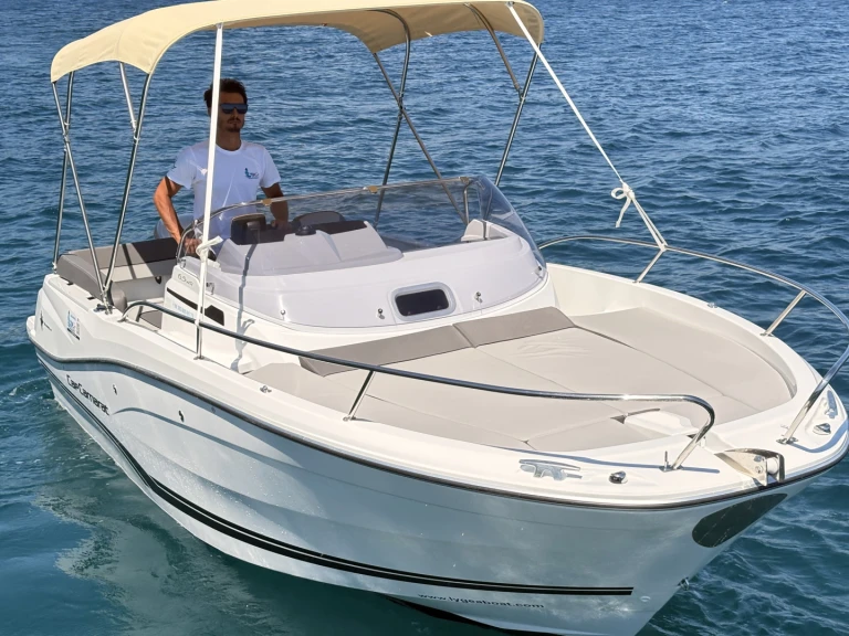 Louez un Jeanneau Cap Camarat 6.5 WA Serie 3 à Porto di Amalfi Marina Coppola