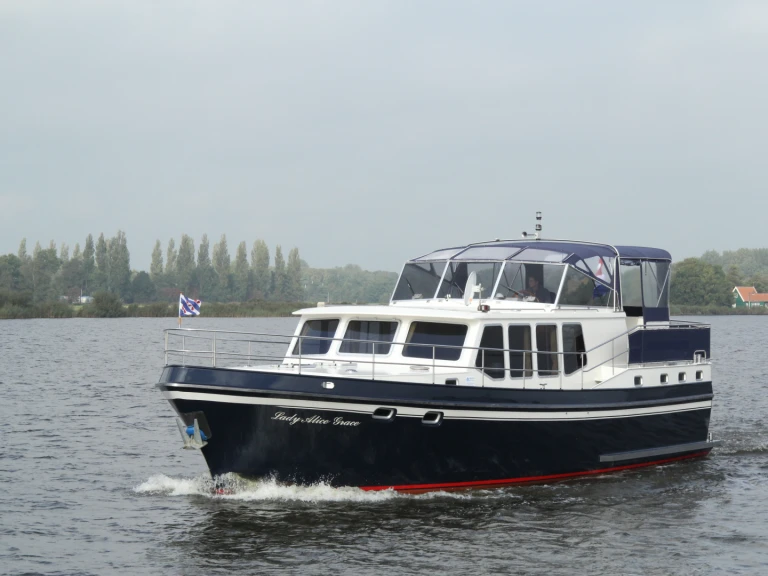 Location bateau privateer 49 à Gaastmeer sur Samboat
