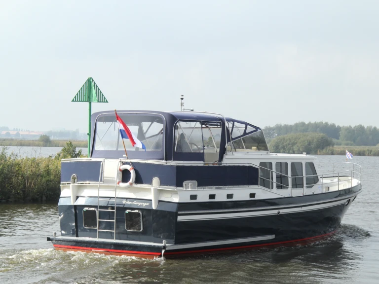 Louer Bateau à moteur avec ou sans skipper privateer à Gaastmeer