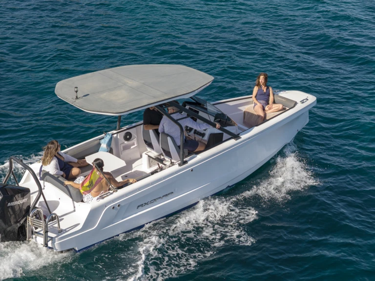 Bateau à moteur à louer à Port d'Alcudia au meilleur prix