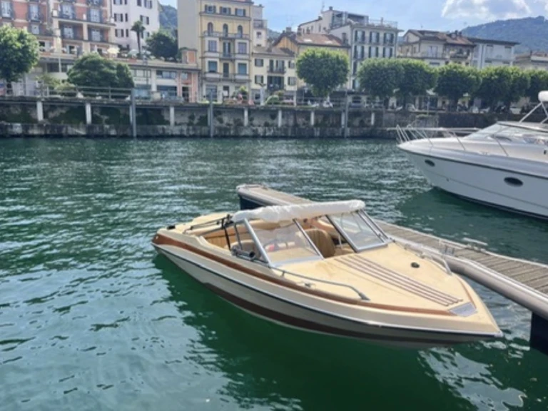 Location bateau Glastron SSV 164 à Stresa sur Samboat
