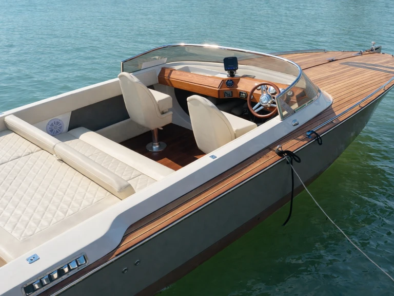 Louez un Ilver JUNIOR 22 à Sirmione