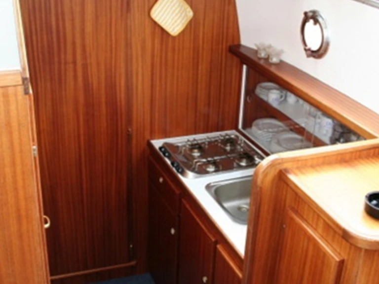 Location Bateau à moteur à Gaastmeer - hellingskip 935
