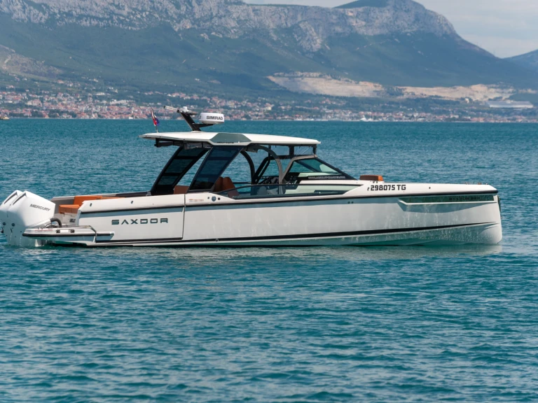 Louer Bateau à moteur avec ou sans skipper Saxdor à Split