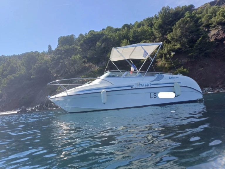 Location Bateau à moteur à France - Bénéteau Flyer 5 Grand Prix