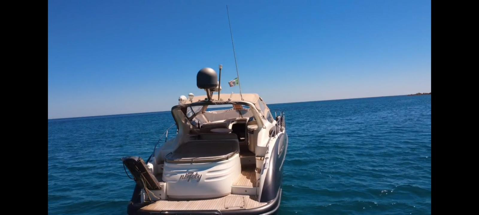 Location bateau Azimut Atlantis 42 à Puntaldia sur Samboat