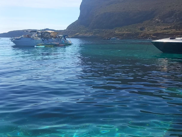 Combac Shark  a louer à Marsala