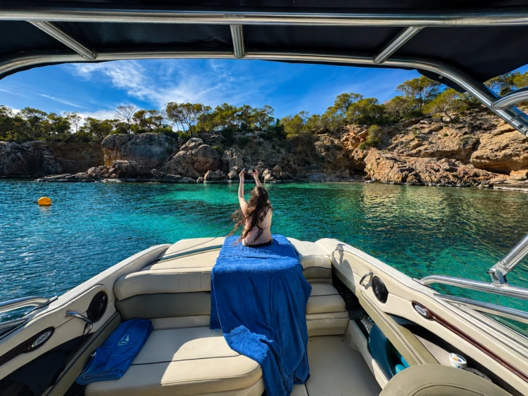 Location bateau Sant Antoni de Portmany pas cher Sea Ray 220 Select