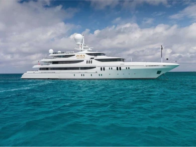 Noleggio barche Codecasa JOIA The Crown Jewel a Naples su Samboat