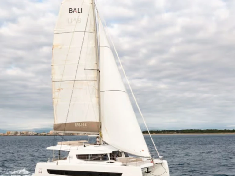Location bateau Bali Bali 4.4 à Airlie Beach sur Samboat