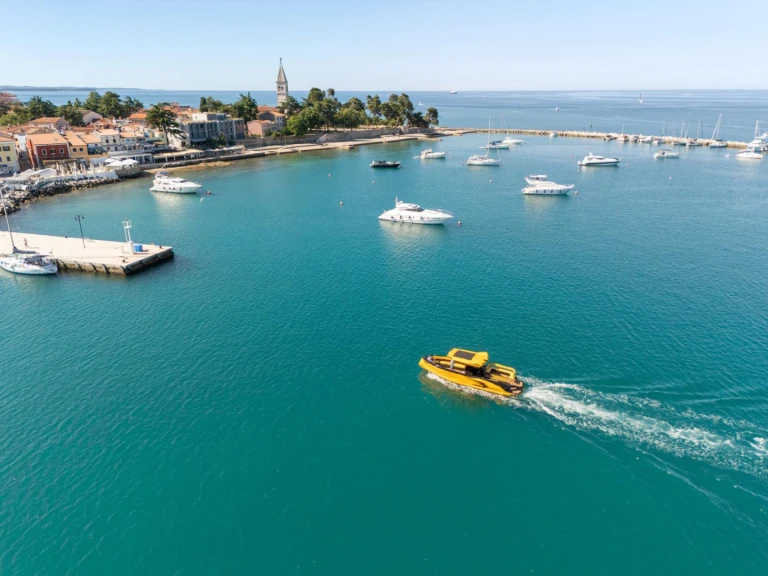 Location bateau Rovinj pas cher Raptor 