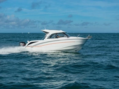 Verhuur Motorboot Bénéteau met vaarbewijs