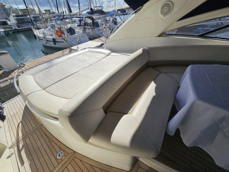 Location bateau Absolute Yachts absolut 45 à Saint-Raphaël sur Samboat