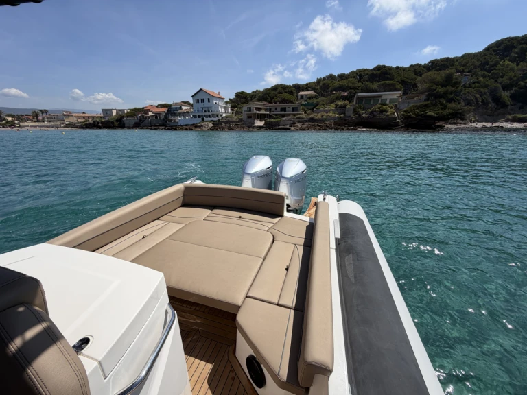 Location bateau La Madrague pas cher SPORT 33 GTO