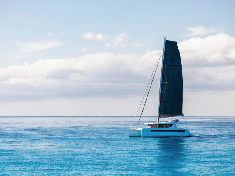 Location bateau Leopard Catamarans / Robertson & Caine Leopard 46 - 5 cab. à Procida sur Samboat