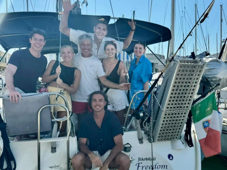 Jeanneau Sun Odyssey 40 a louer à Marina Lido