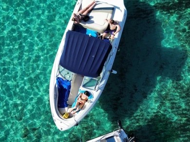 Pronájem jachty v Sant Antoni de Portmany -Sea Ray Sea Ray 220 Select na Samboatu